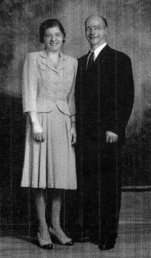 Albert LeRoy DeVoe and Nellie Pluym wedding.  Scanned copy sent April 2004 by Sandra M. DeVoe.